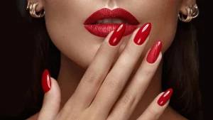 RUSSIAN MANICURE | WHAT IS IT AND HOW TO GET THE LOOK