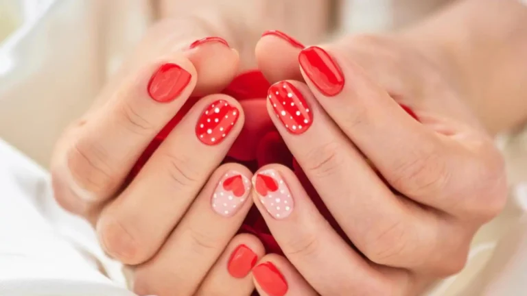 10 Romantic Valentine's Day Nail Art Ideas You'll Love