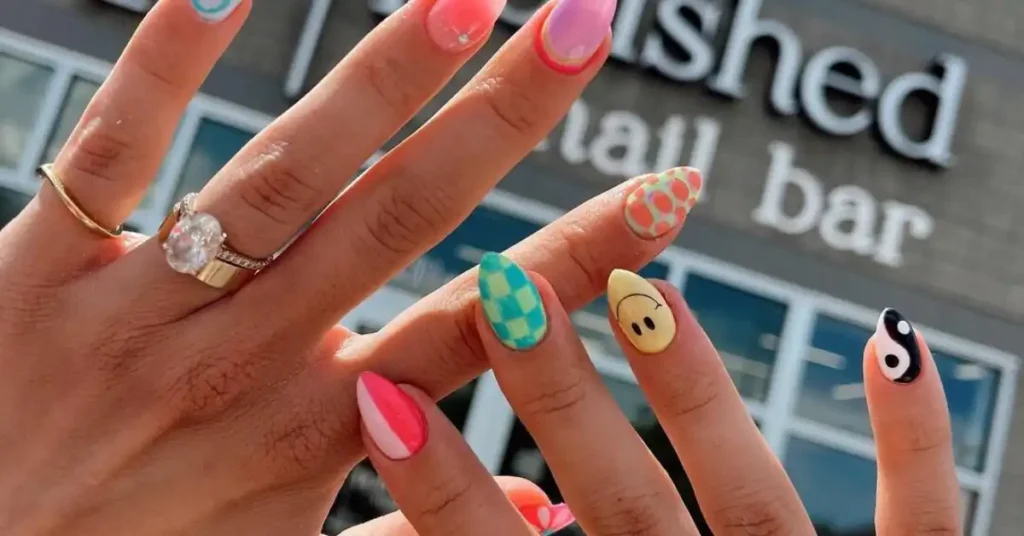 Summer Nail Inspo 2025: Colorful and Trendy Designs 2 Summer Nail Inspo 2025: