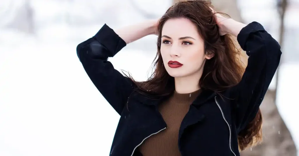 Makeup Tips: 10 Expert Tricks for Flawless Winter Beauty